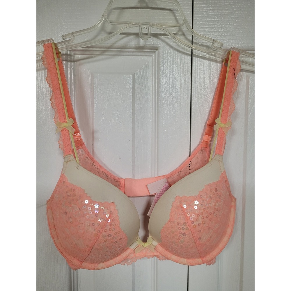 Victoria's Secret Dream Angels Push-Up‎ Bra 34C Coral Pink Lace Sequin Underwire